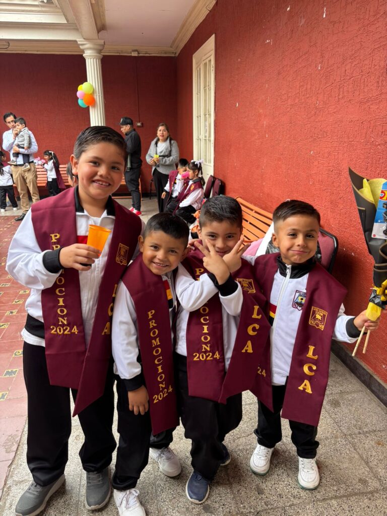 Liceo Cat Lico Atacama Licenci En Emotiva Ceremonia A Sus P Rvulos De