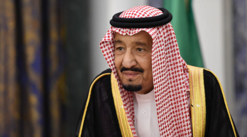Rey de Arabia Saudita aparece tras arresto de príncipes acusados de