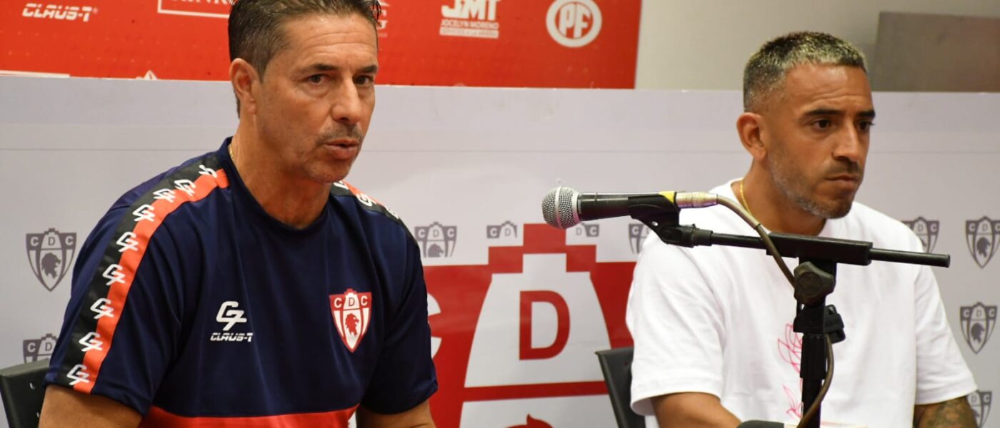 Héctor Almandoz y Jorge Luna en conferencia de prensa de Deportes Copiapó