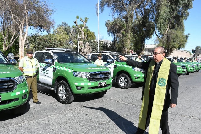 Entregan nuevos vehículos a Carabineros y la PDI en Atacama – RADIO MARAY