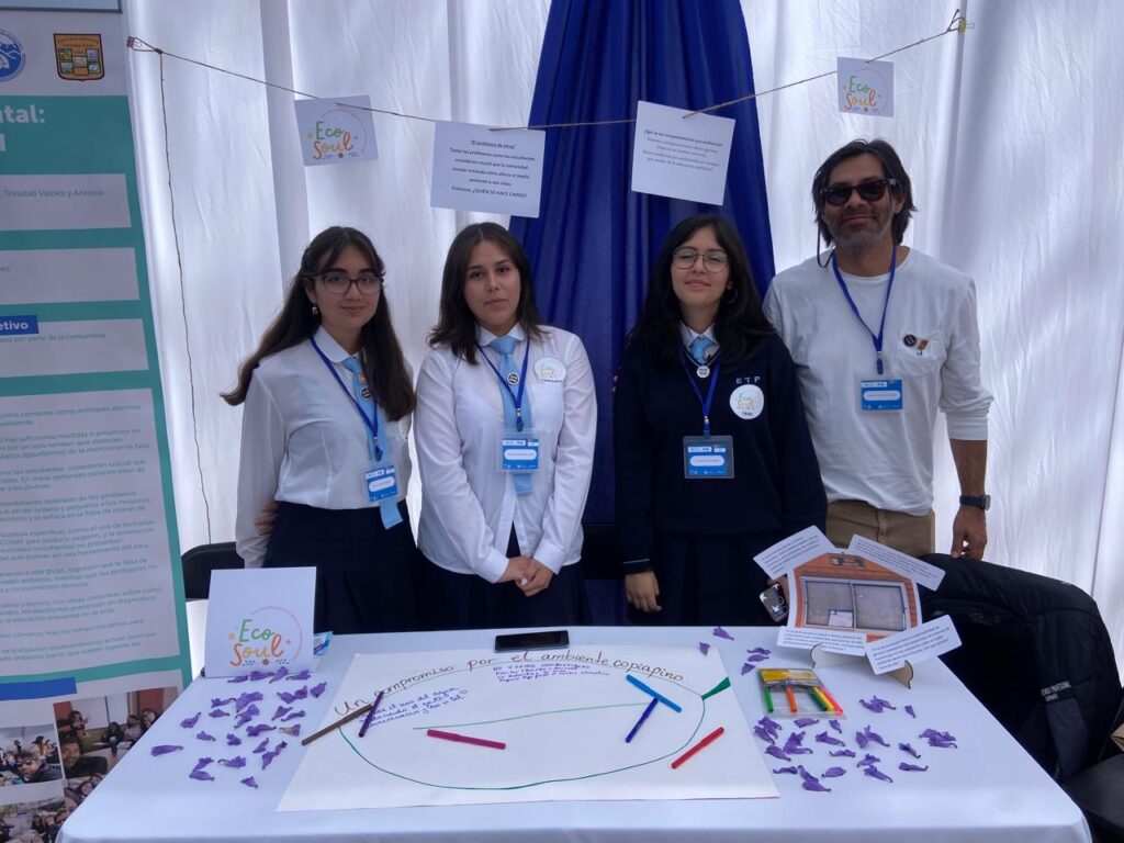 Stand Alumnos ETP