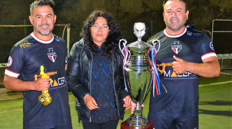 Campeonato de Fútbol Nocturno Copa Escuela Cateador Almeyda